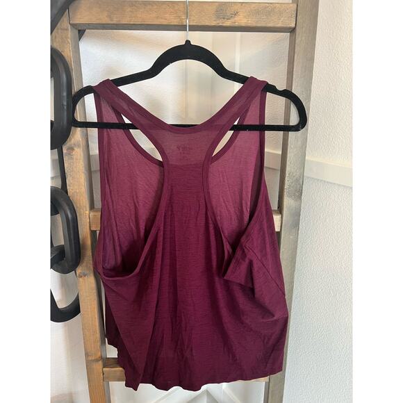 Old Navy Active Breath on tank - Picture 3 of 3